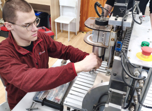 Zajęcia CNC "Dobry zawód gwarancją sukcesu zawodowego"
