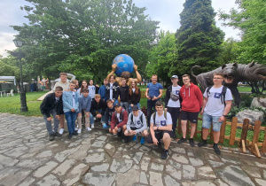 Uczestnicy wycieczki w mieście Katerini zdjęcie grupowe